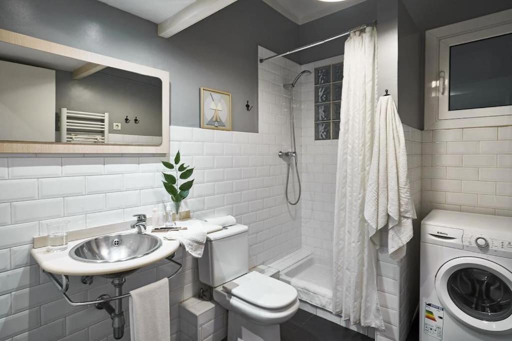 Magnificent 4 Bedroom Apartment In Eixample Barcelona Luaran gambar